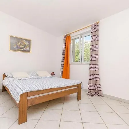 Apartments Mira Starigrad Paklenica Exterior photo