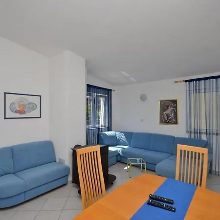 Apartments Mira Starigrad Paklenica Exterior photo