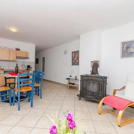 Apartments Mira Starigrad Paklenica Exterior photo