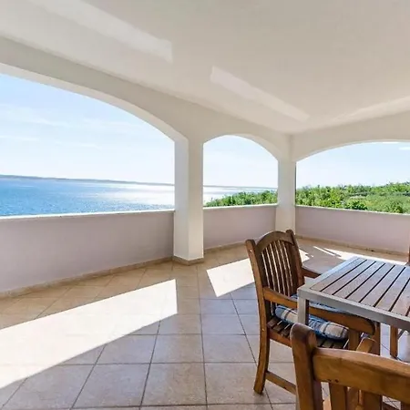 Apartments Mira Starigrad Paklenica Exterior photo