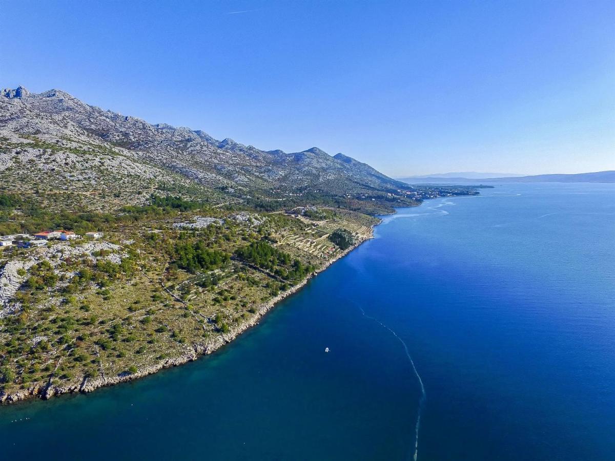 Mira * Starigrad Paklenica