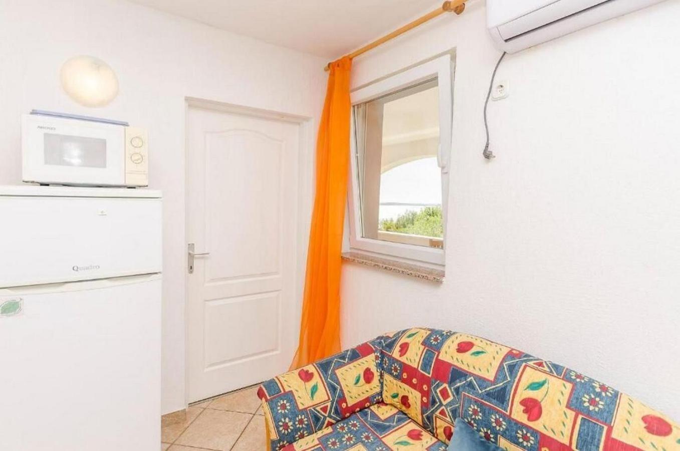Apartment Mira