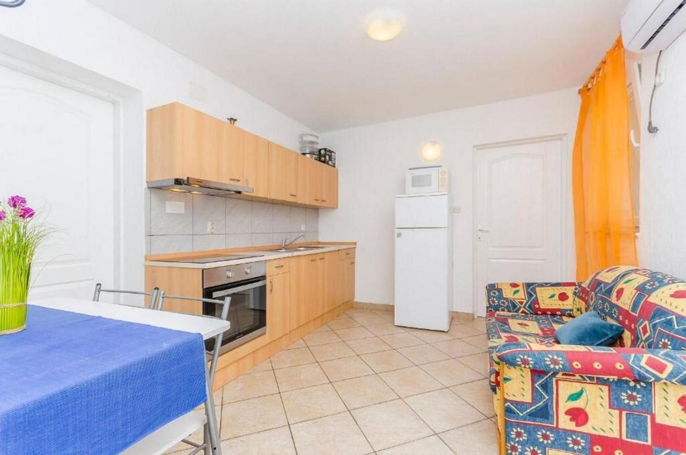 Mira Apartment Starigrad Paklenica