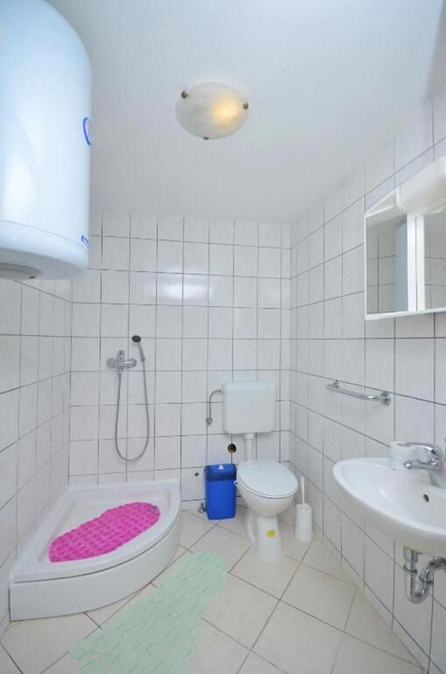 Mira Apartment *